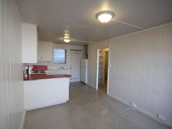 3rd image of 1076-1084 Karratti Ln #1076-2