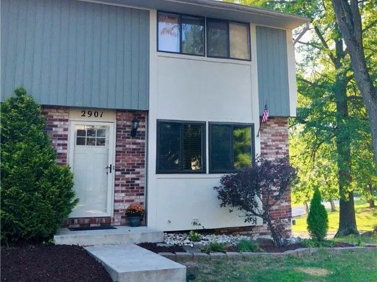 2901 Big Meadow Ct — Photo 2