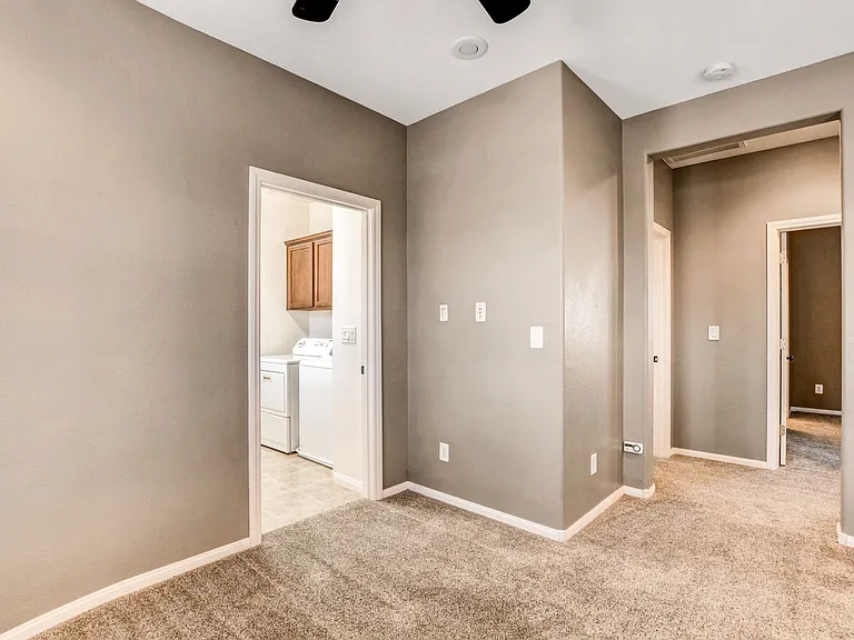 6022 Arbor Crest St — Photo 32