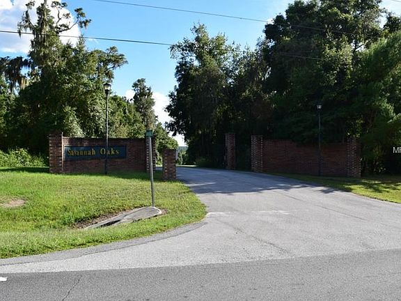 2nd image of Savannah Oaks Dr