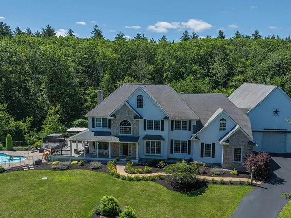 16 A Rand Road, Bow, NH 03304