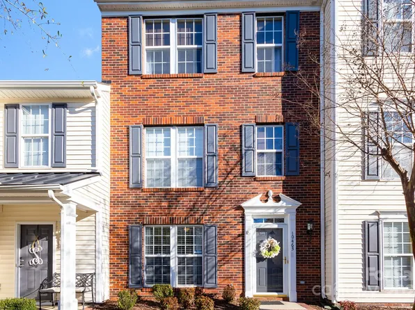 10463 Alexander Martin Ave, Charlotte, NC 28277