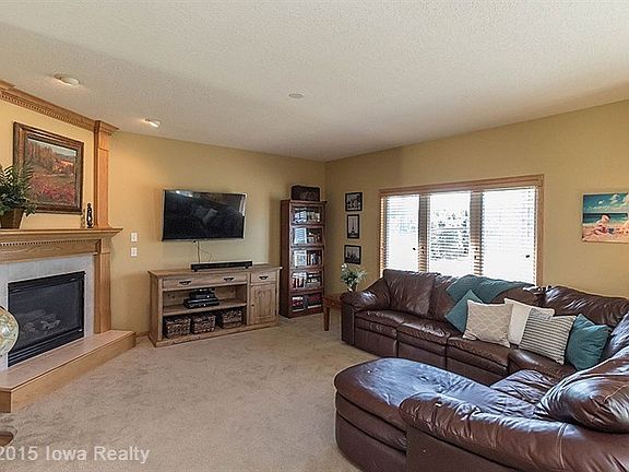 4th image of 9400 Galleria Dr