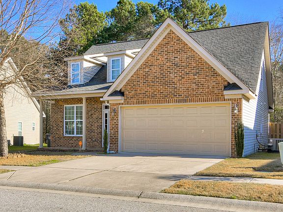 3rd image of 2944 Aylesbury Dr