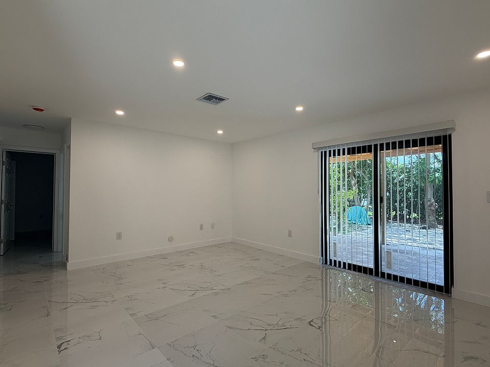1st image of 20143 SW 89th Ave #2043