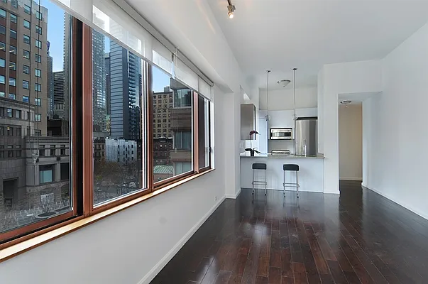 Rented by Compass | media 7