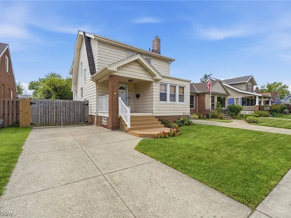 1715 North Avenue, Parma, OH 44134