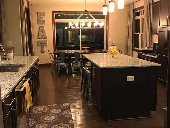 3rd image of 18715 Walden Dr