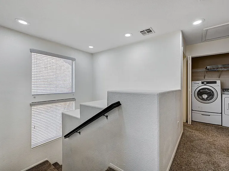 9072 Burning Sun Ave — Photo 17
