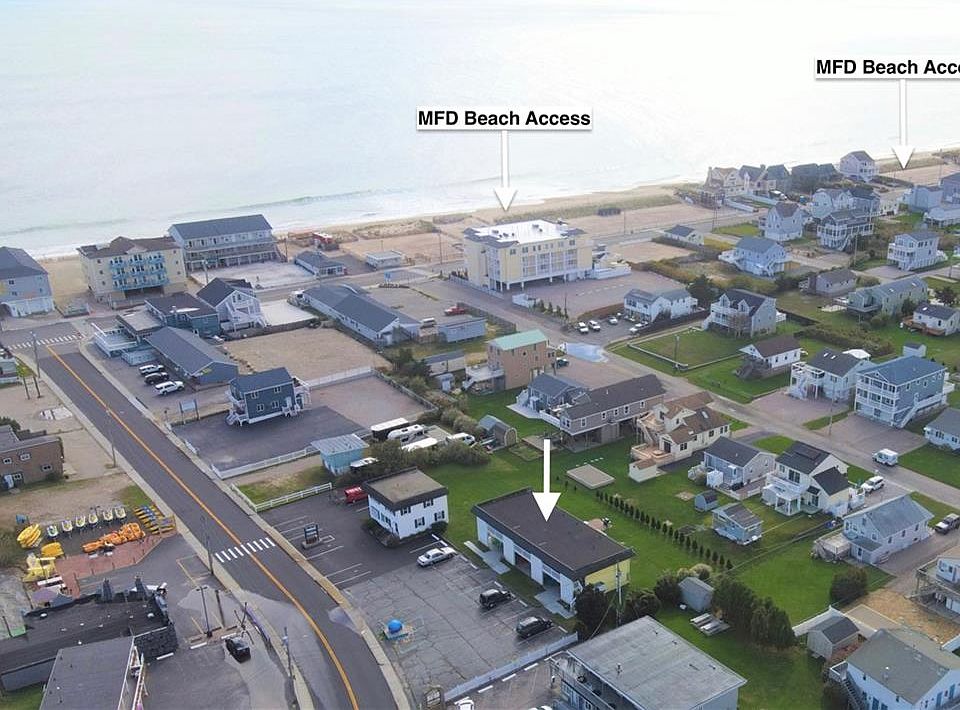 1st image of 20 Winnapaug Rd #B1