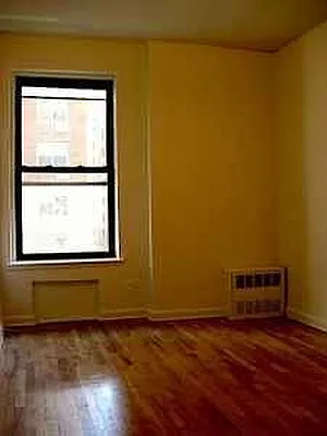 Rented by Town Residential | media 28