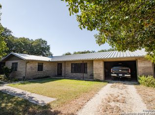 97 County Road 353, Utopia, TX 78884