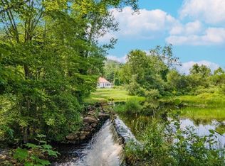 109 North St, Erving, MA 01344