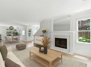 560 Centre Ct, Alameda, CA 94502