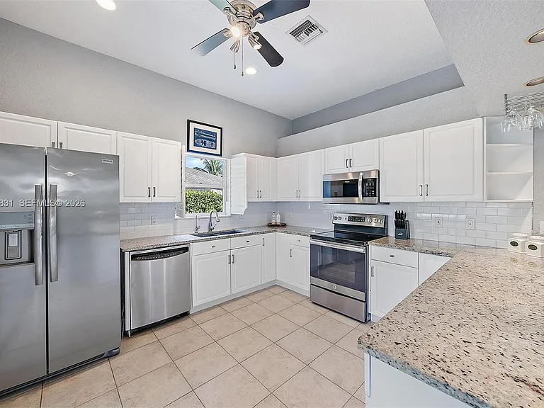 6051 Kendrick St — Photo 8