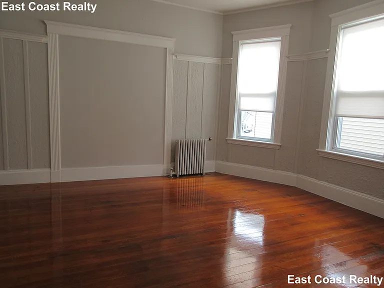 25 Linden St #3 — Photo 7