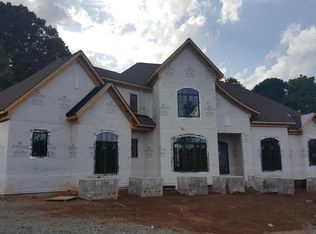 5212 Spring Mist Ct, Prospect, KY 40059