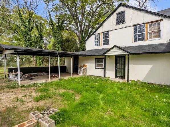 2115 Oakhurst Cir, Spartanburg, SC 29302