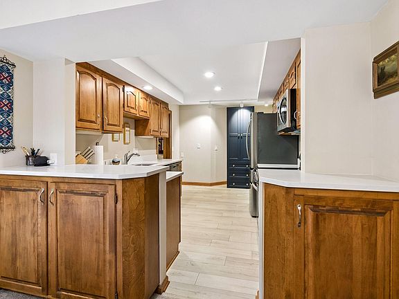 4th image of 5501 Dewey Hill Rd APT 140