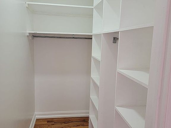 5th image of 150 Somers St