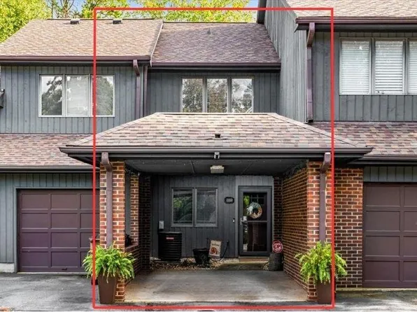 210 College Rd APT 302, Greensboro, NC 27410