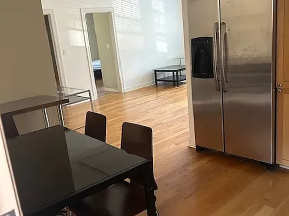 849 E 52nd St APT 1, Chicago, IL 60615