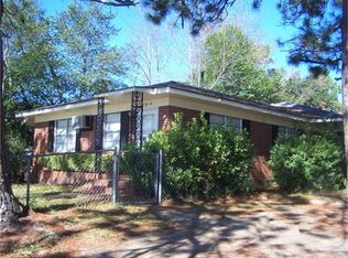 1157 Gillionville Rd, Albany, GA 31707
