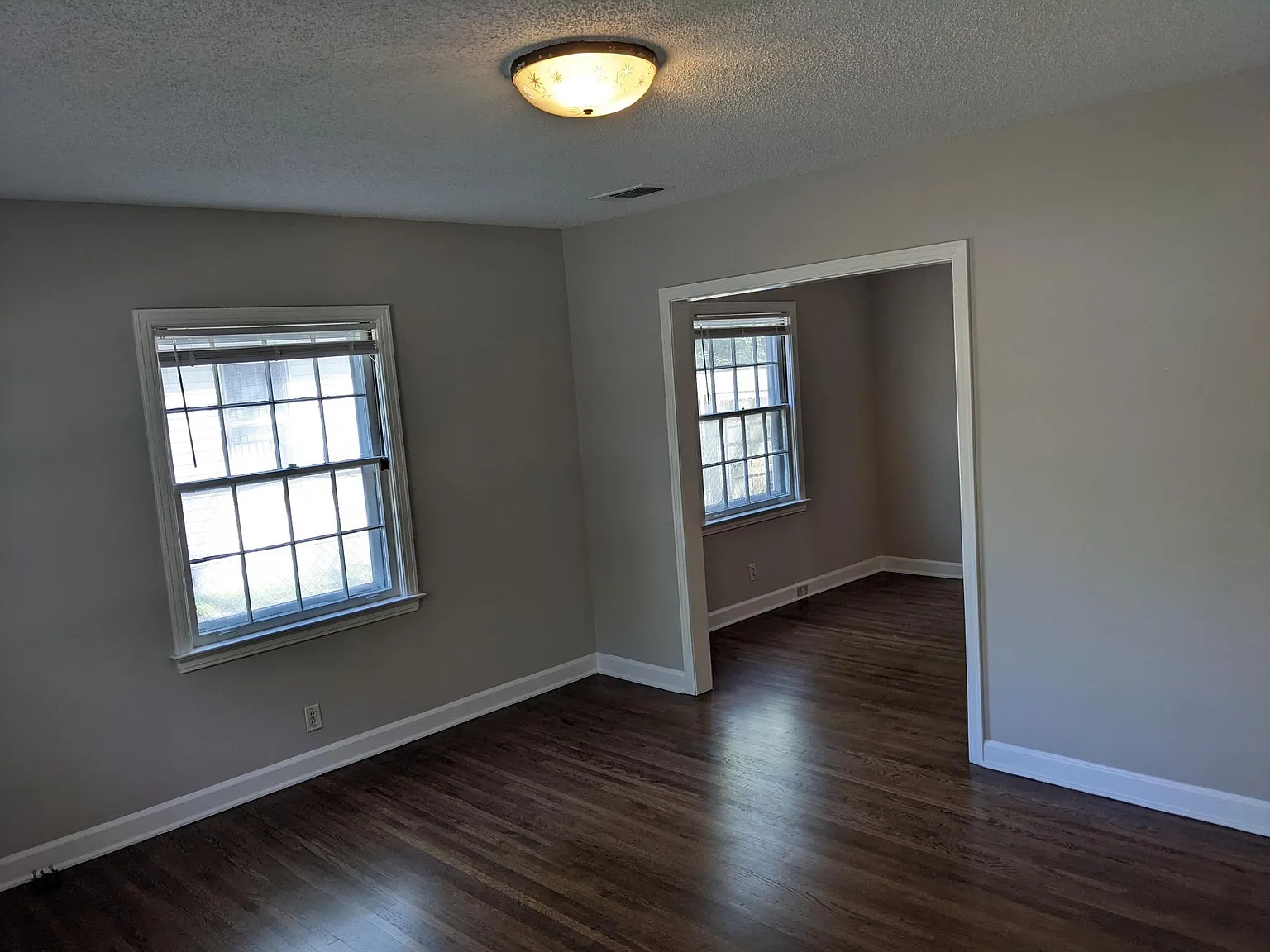 2 bed, 1334 sqft, $1,250 — Photo 2