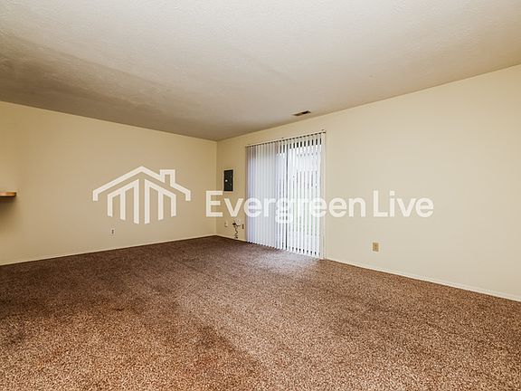 3rd image of 2498 Spring Valley Rd