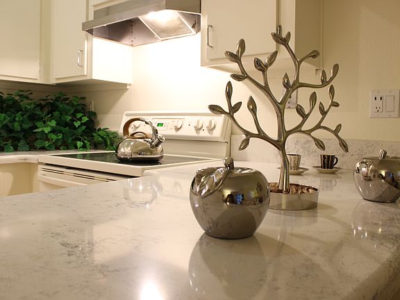 5th image of 444 Francisco St APT 105