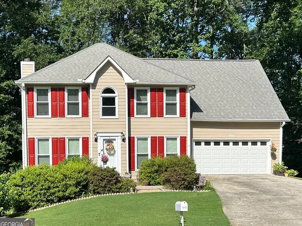 1019 Wolf Springs Ct, Lawrenceville, GA 30043
