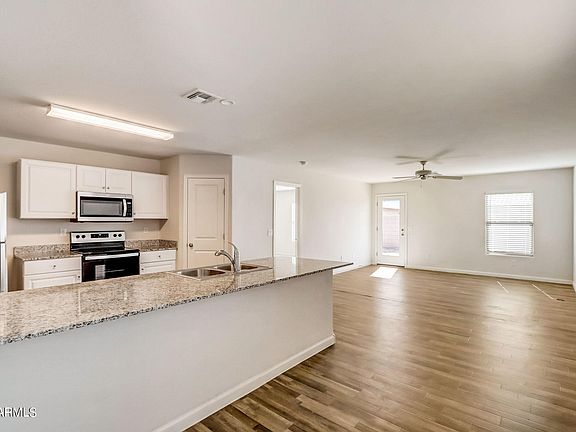 2nd image of 1041 W PALO VERDE Avenue