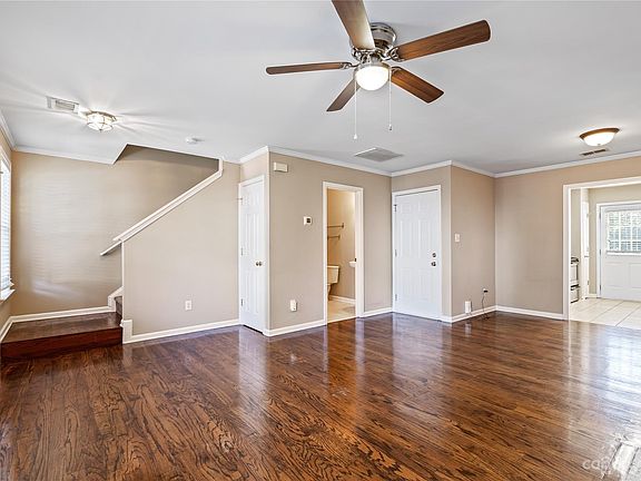 5th image of 16932 Bridgeton Ln