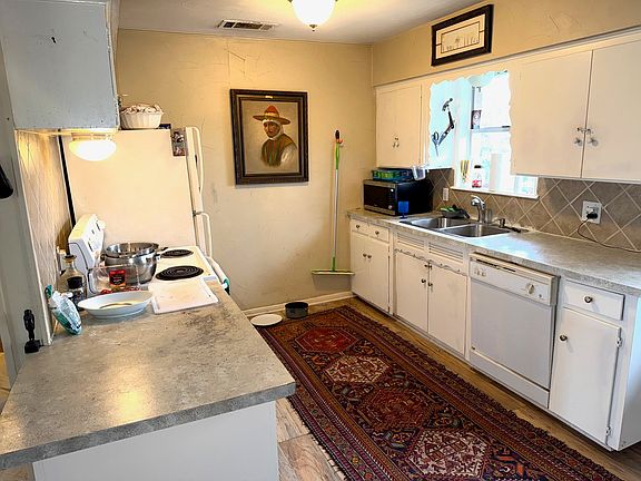 4th image of 9321 Mimosa Rd