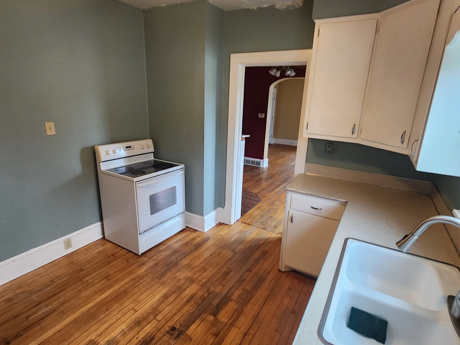 2720 South 8th Street - 2720 — Photo 4