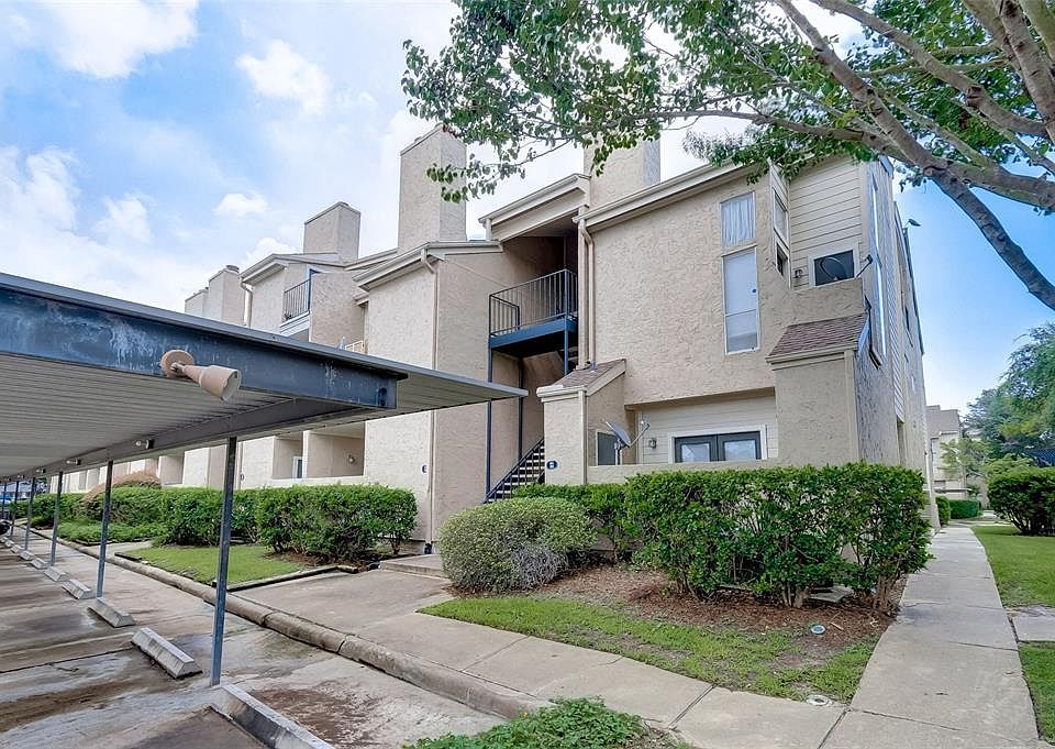 1st image of 10855 Meadowglen Ln APT 830