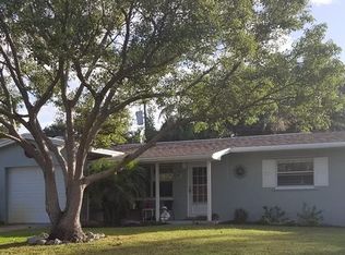 8315 137th Ln, Seminole, FL 33776