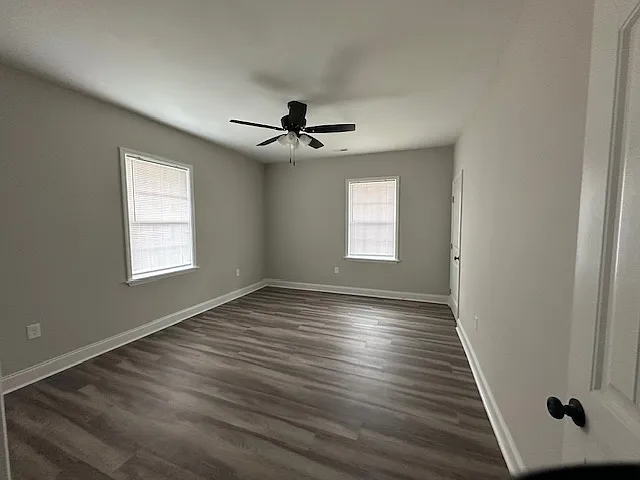 298 Fremont Ave — Photo 14