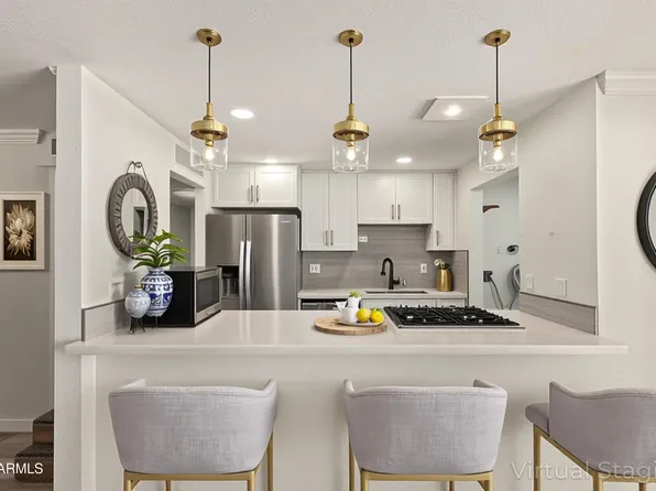 1724 W VOLTAIRE Avenue, Phoenix, AZ 85029