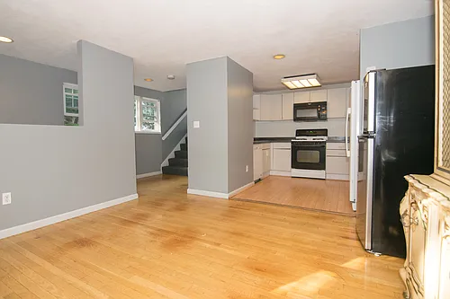 126 Glenville Ave #1 Photo 1