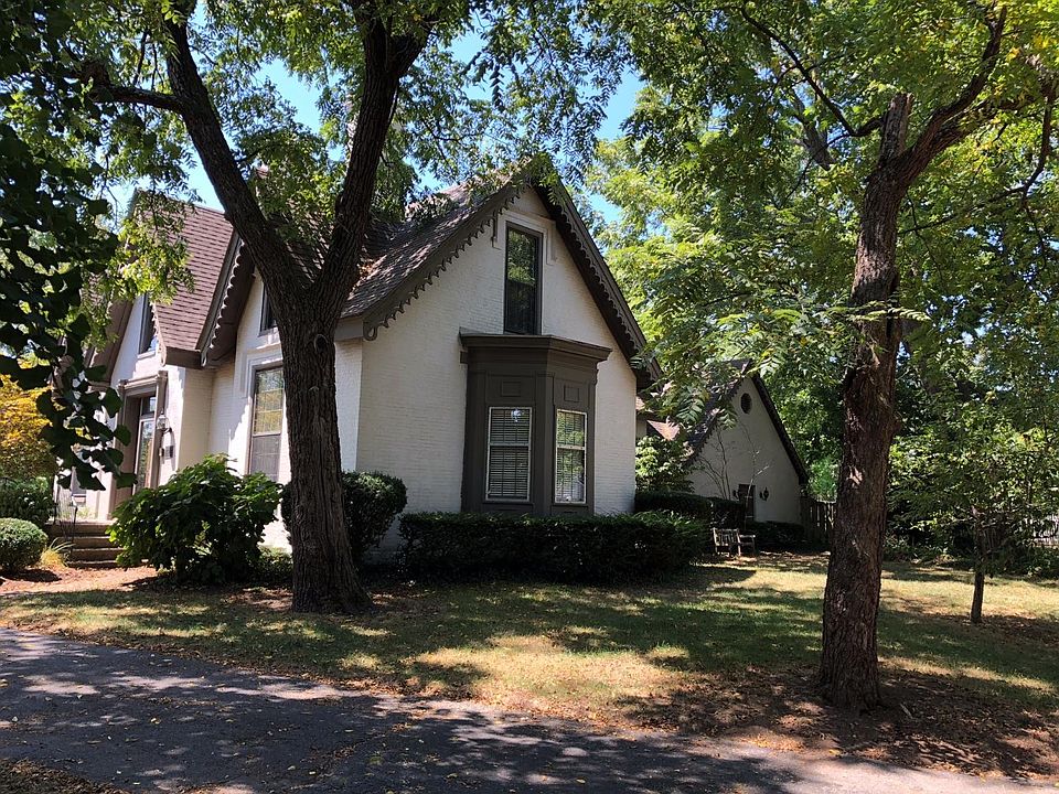 1st image of 206 Linden Ln