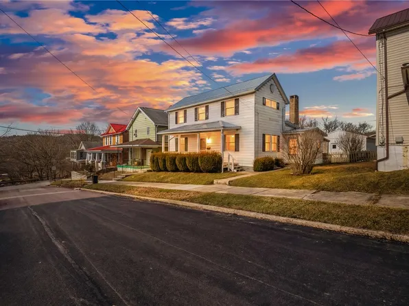 117 Olinger St, Meyersdale, PA 15552