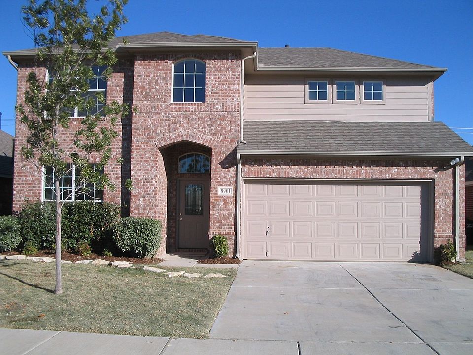 1st image of 8901 Friendswood Dr