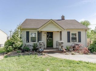 1702 Lakeside Dr, Shelbyville, KY 40065