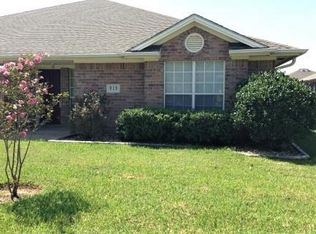 919 Crepe Myrtle St, College Station, TX 77845