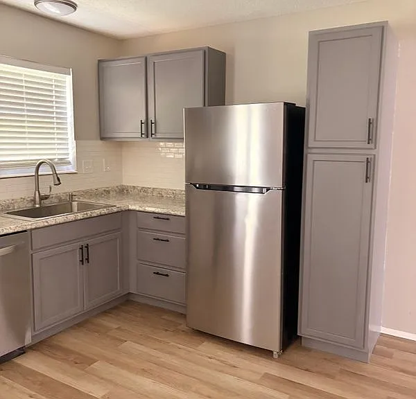 4076 Fox Island Dr — Photo 8