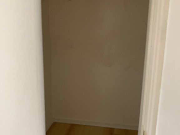 5th image of 231 1/2 Madrona St