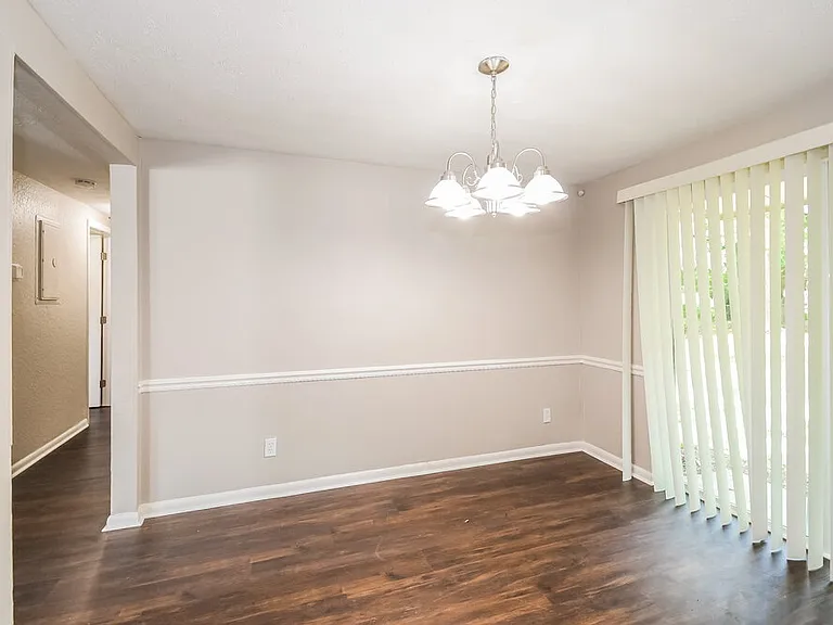 7563 Patrice Ct — Photo 7