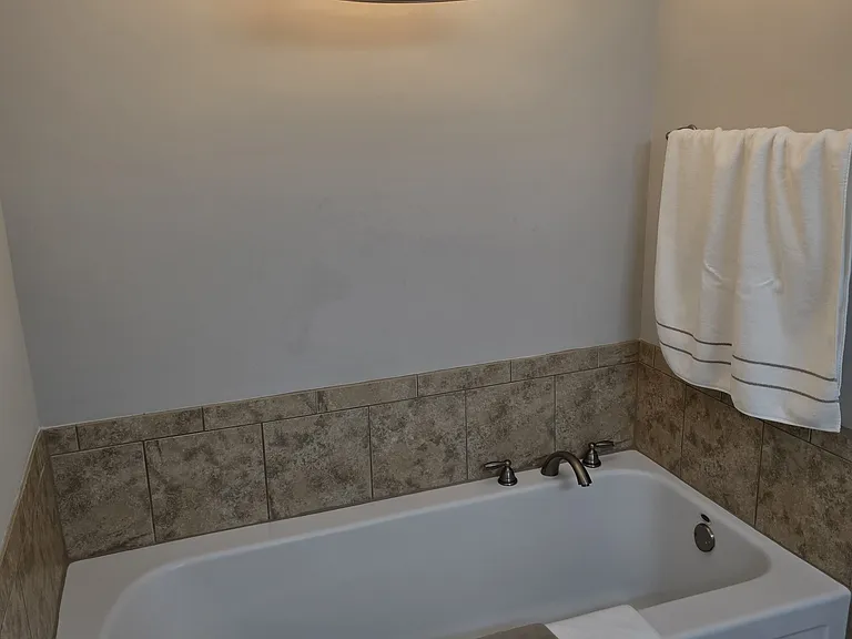 506 Mariners Circle St #506 — Photo 17