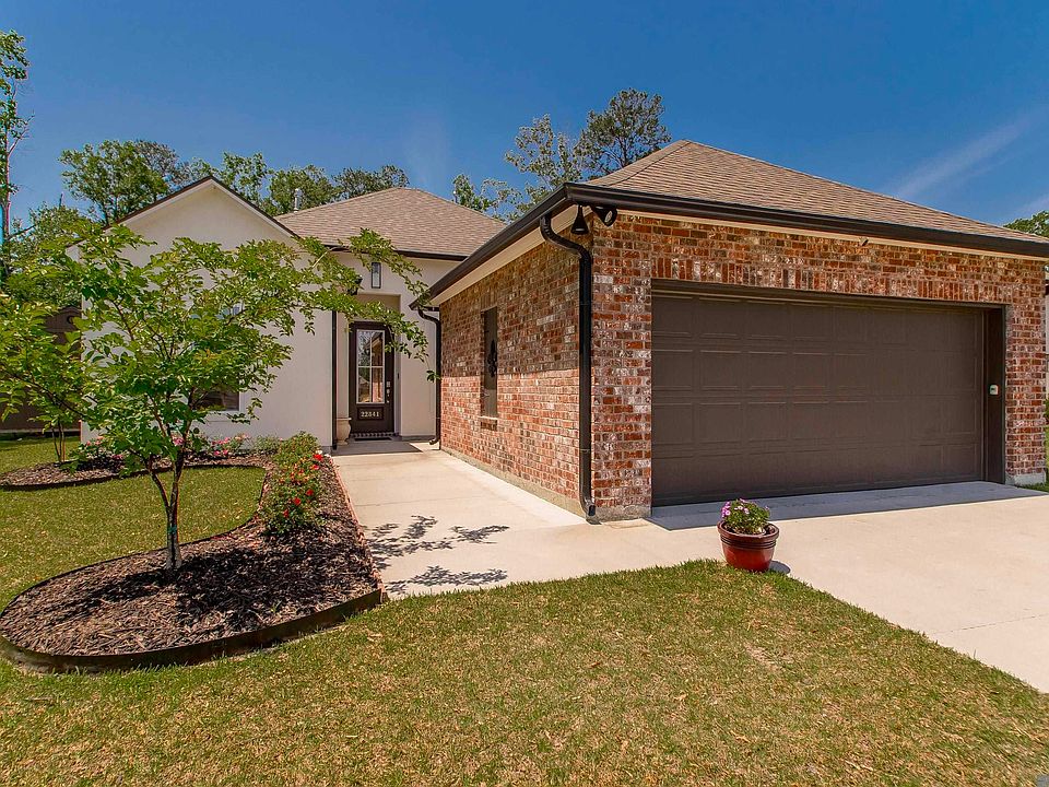 1st image of 22841 Balsam Dr